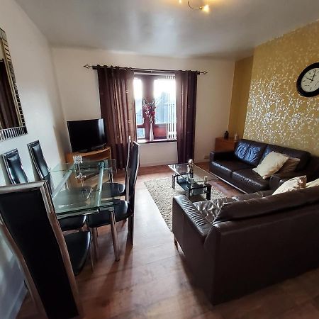 4 Bedroom Apartment By Sensational Stay Short Lets & Serviced Accommodation, Aberdeen , Roslin Street With Free Wi-Fi & Netflix Bagian luar foto